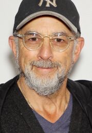 Richard Schiff